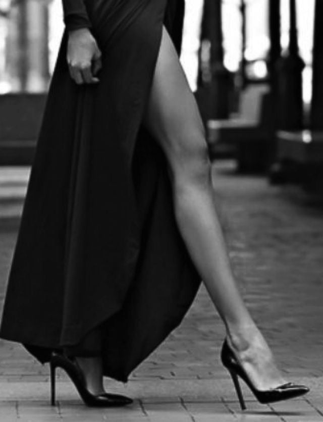 Silk Legs Experience | Brazilian, Full Legs & Underarms Laser · 6 Sessions